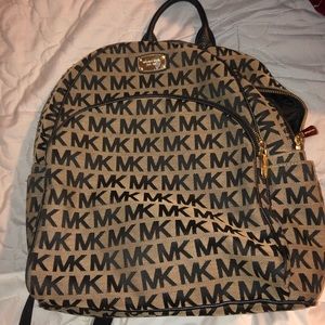 Michael Kors Abbey Jet Set Backpack